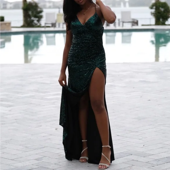 Dresses | Emerald Green Prom Dress Size 8 | Poshmark